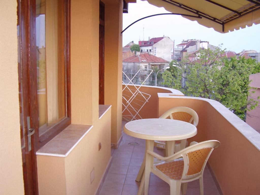 Hristovi Apartments & Studios Pomorie Værelse billede