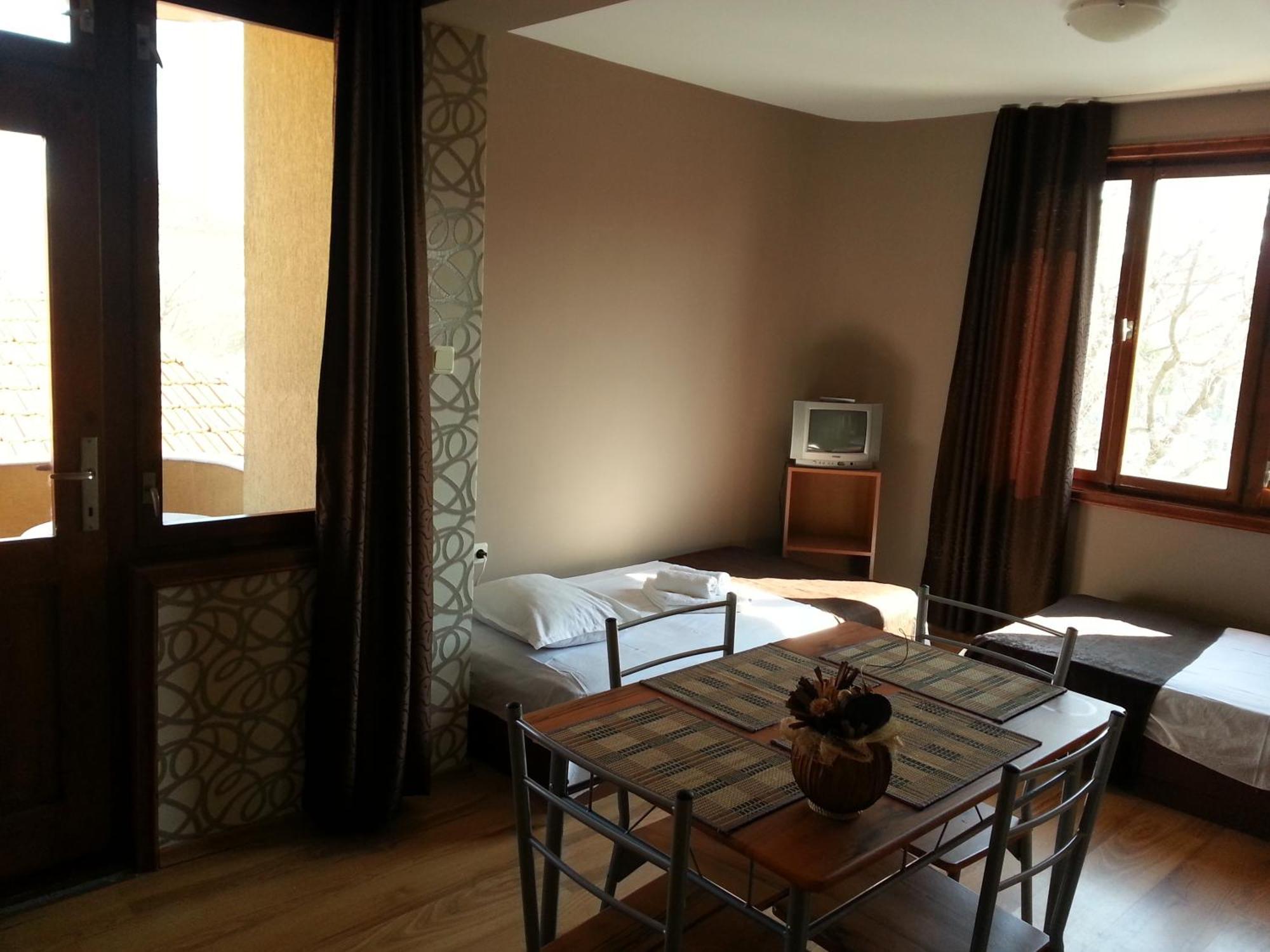 Hristovi Apartments & Studios Pomorie Eksteriør billede