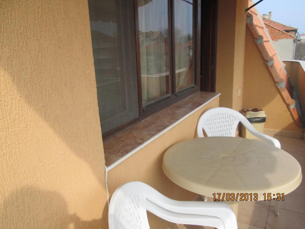 Hristovi Apartments & Studios Pomorie Værelse billede