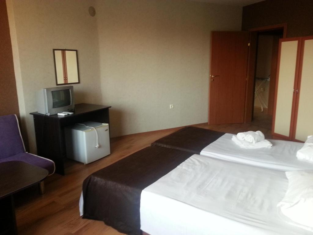 Hristovi Apartments & Studios Pomorie Værelse billede