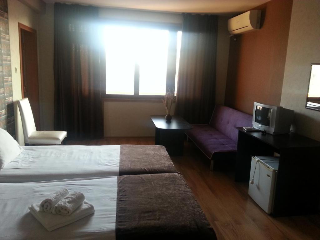 Hristovi Apartments & Studios Pomorie Værelse billede